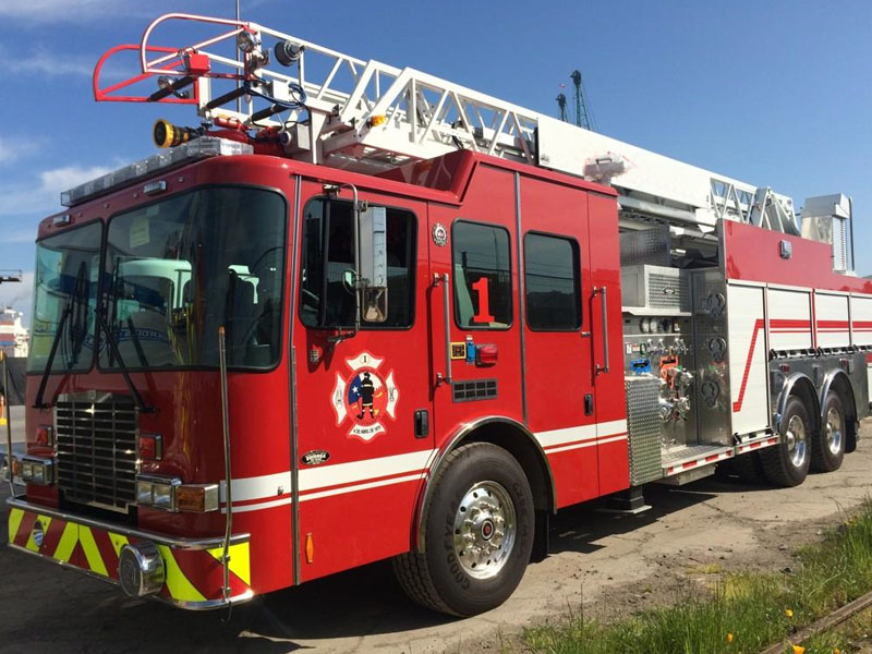 Must you yield to a fire service vehicle that is using only its special flashing light (without the siren)?